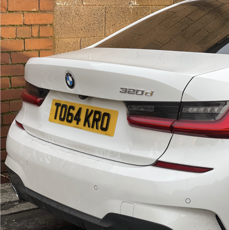 Are 4D Plates Worth It for Older Cars?