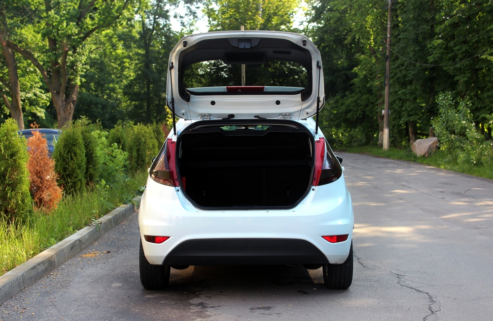 Open,Back,Door,Hatchback,Car.,Clean,,Open,Empty,Trunk,In