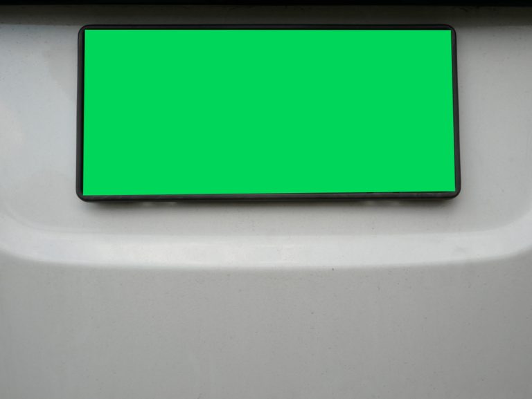 Do All Electric Cars Have a Green Number Plates