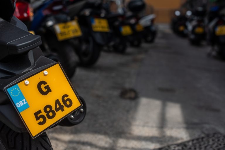 Can You Get 4D Plates for Motorcycles?