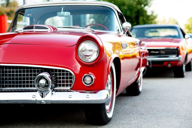 Can You Use Stick-On Plates for Classic Cars? UK Legalities Explained
