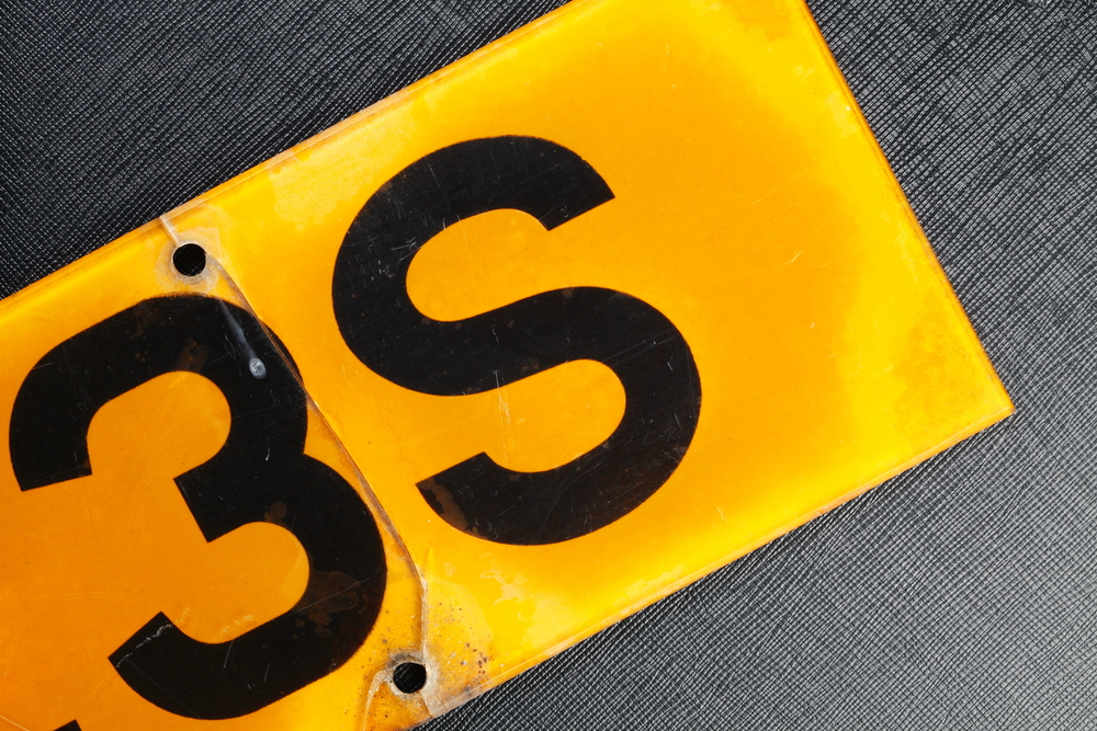 Carbon Gel Number Plates – a Breakdown